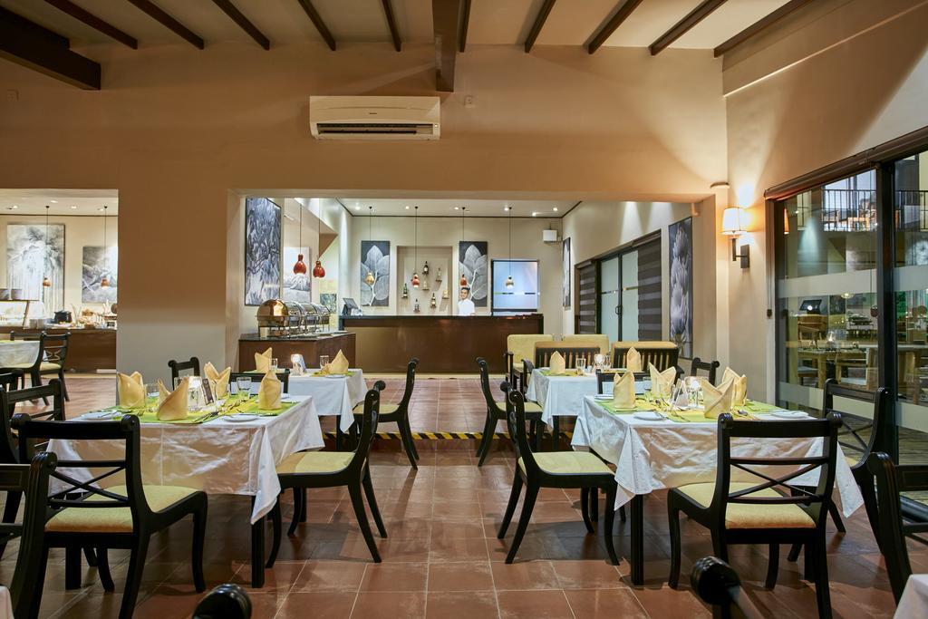 Ekho Safari Tissa Hotel Тисамахарама Екстериор снимка